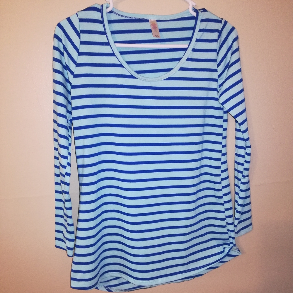 Lularoe lynnae top size xxs - Picture 4 of 5